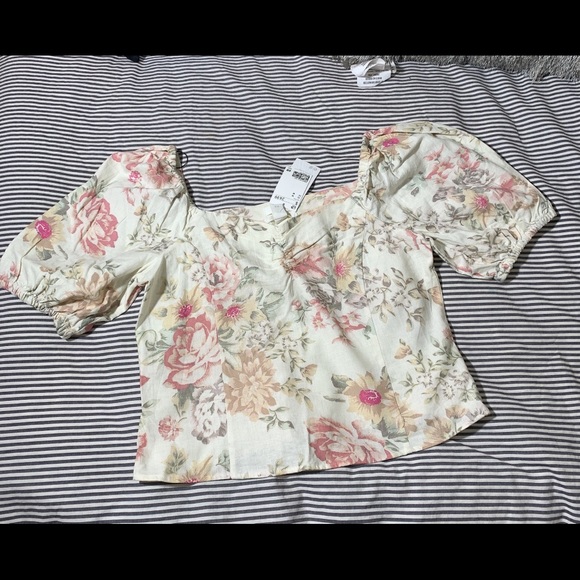 NWT Floral Puff Sleeve Sweetheart Neckline WOMENS Linen Shirt H&M - Picture 3 of 4